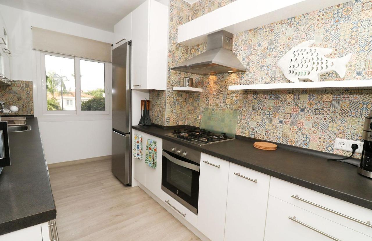 Family Apartment Walking Distance To The Sea And All Amenities Sitio de Calahonda Ngoại thất bức ảnh
