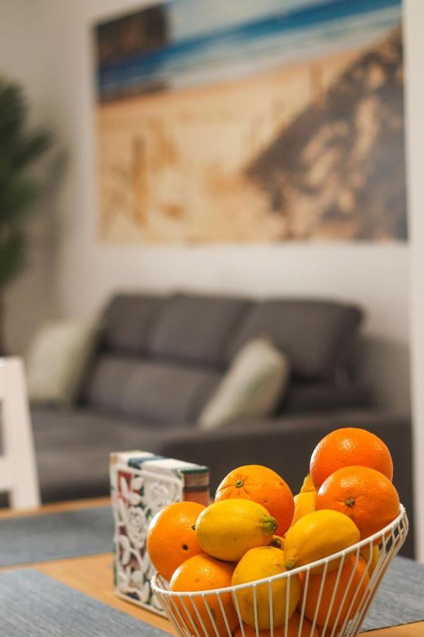 Family Apartment Walking Distance To The Sea And All Amenities Sitio de Calahonda Ngoại thất bức ảnh