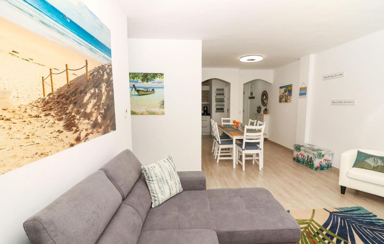 Family Apartment Walking Distance To The Sea And All Amenities Sitio de Calahonda Ngoại thất bức ảnh